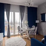 Prymasa Tysiaclecia 83a Oddzielna Sypialnia Z Garazem By Perfect 530 Apartman *