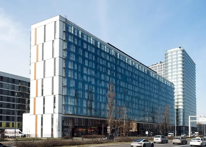 Prymasa Tysiaclecia 83a Oddzielna Sypialnia Z Garazem By Perfect 530 Warszawa